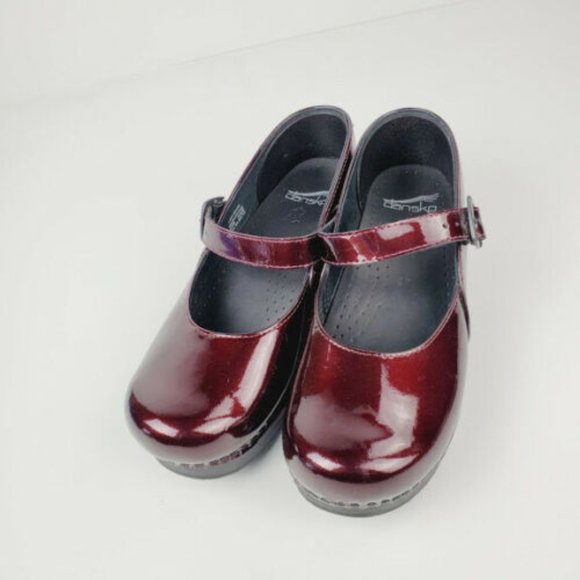 Dansko Burgundy Patent Leather Mules - Picture 4 of 14